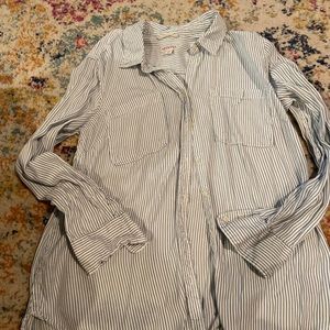 Stripped button shirt
